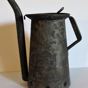 R & W Railway Engineer's Long Spout Oil Can – Williamsburg Antique Mall