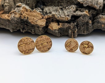 Stud earrings 925 silver, 24k gold-plated, natural cork with gold shimmer, 8 mm and 10 mm