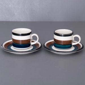 2 Arabia Finland &quot;Kaira&quot; Espresso Cups With Saucers. 1970s Vintage Arabia Stoneware Designed By Anja Jaatinen-Winquist
