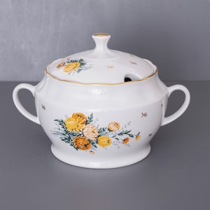 Riga Porcelain Vintage Tureen &quot;Viktoria&quot; 1989-1991. Soup Bowl With Lid. Yellow Flower Decor. Mint Condition, Never Used.