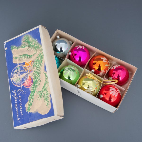 Soviet Vintage Christmas Ornaments. 1970s Glass Baubles in Mint Condition and in Original Packaging