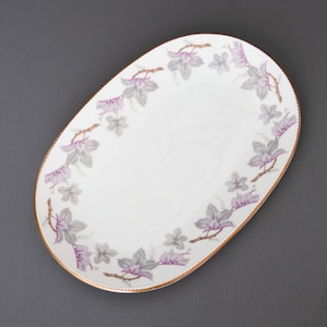 Bandeja de servir de porcelana sueca vintage Hackefors: videira roxa, borda dourada