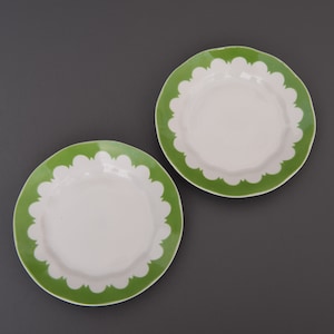 2 Green Cake Plates Riga Porcelain Factory Vintage Retro