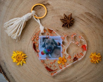 Porte-clés en résine personnalisable avec photo, forme coeur - chien - animaux - Saint Valentin - fleurs séchées - feuille bronze