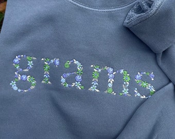 Grams Floral Design Embroidered Crewneck