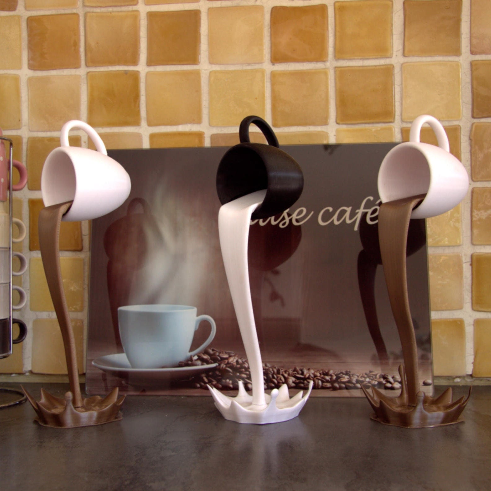 Floating Coffee Cup 3D Printing / Floating Cup Kitchen Decoration