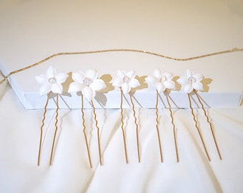 Bridal Flower Hair Pins | Ceramic Floral Wedding Hair Accessories for Brides, Bridesmaids and Flower Girls | Elegant Hairpiece | Set of 5