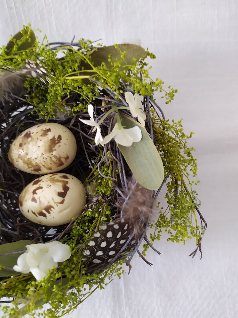 Adorable Bird Nests with Beige Eggs, Easter decoration, Country House Decoration image 2