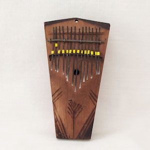 Afrykański instrument muzyczny Kalimba Mbira, ręcznie robiony, rocznik 1970, fortepian kciukowy