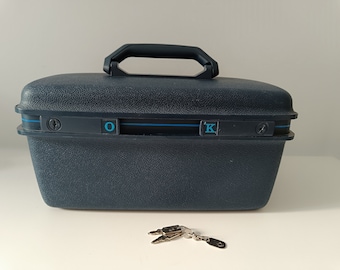 Vintage Samsonite Beauty Case, Blue Hard Plastic  Make Up Case