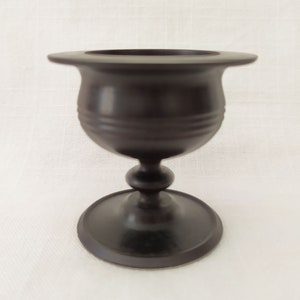 Vintage Set mit vier Ebenholz Eierbechern, Eierbecher aus schwarzem Holz, ostafrikanisches Kunsthandwerk, ethnisches Dekor