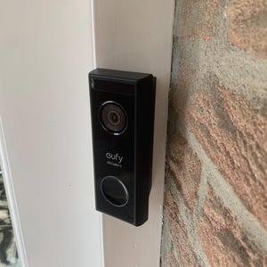 Eufy 2K HD Doorbell Wedge / Angle mount