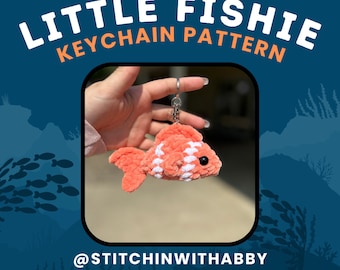 Little Fishie Keychain Pattern | Low Sew Keychain Patterns | Crochet Keychains | Keychain Fish | Market Makes | Low Sew Patterns