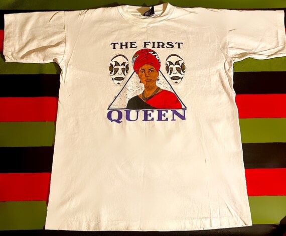 Vintage 90’s Afrocentric Tee : The First Queen T-… - image 1