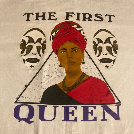 Vintage 90’s Afrocentric Tee : The First Queen T-… - image 3