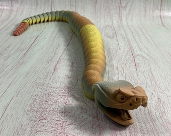 3D Rattlesnake, fidget snake, fidget toy, reptile toy, Articulating 3D Printed Rattlesnake, Sensory Toy, life like snake, reptile art