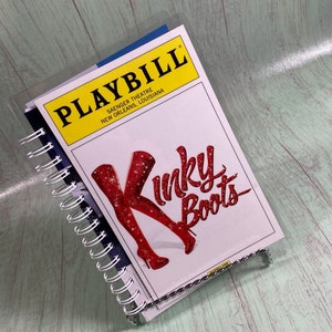 Cuaderno Playbill, diario reutilizado, playbill reciclado, regalos de teatro, cartel de Broadway, diario playbill, regalos musicales, merchandising de teatro