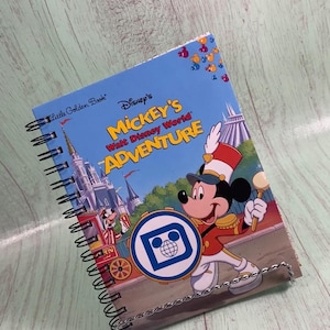 Książka z autografami Disneya, książka Magic Kingdom, dziennik z książkami, dziennik ulubionych książek, notatnik Disneya, autografy Disneya, wycieczka Disneya