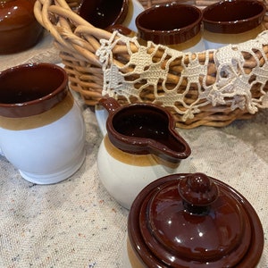 Set of 4 coffee cups with matching cream and sugar
