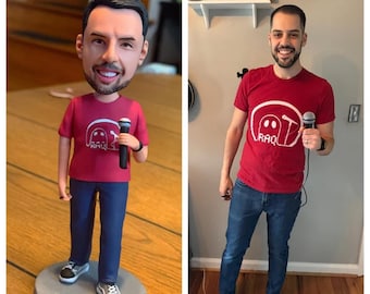 Man with microphone figurine, custom bobblehead birthday gifts for boyfriend, custom figurines, custom single bobbleheads, men&#39;s bobbleheads