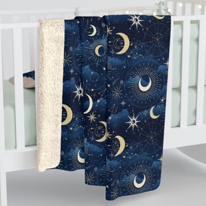 Celestial Sherpa Fleece Blanket Night Sky, Sun, Moon, and Galaxy Design Sun and Moon Blanket Galaxy Blanket Esoteric Celestial Blanket imagem 4