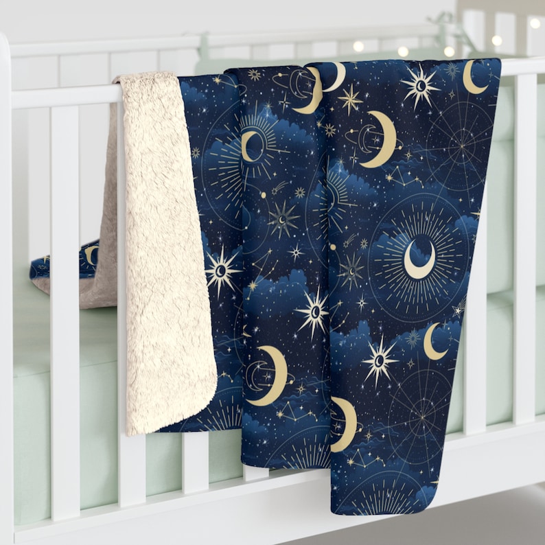 Celestial Sherpa Fleece Blanket Night Sky, Sun, Moon, and Galaxy Design Sun and Moon Blanket Galaxy Blanket Esoteric Celestial Blanket imagem 8