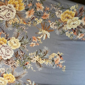 Batiste de seda/algodão com borda floral, tecidos de luxo de designers italianos.