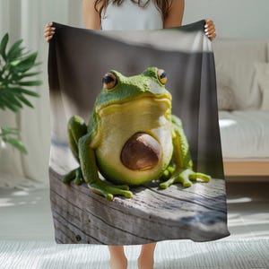 Avocado Frog Arctic Fleece Blanket, Kitchen Frog Design, Avacado Inspired Throw, Cute Home Decor, Cozy Blanket, Perfect Gift, Frog on Board