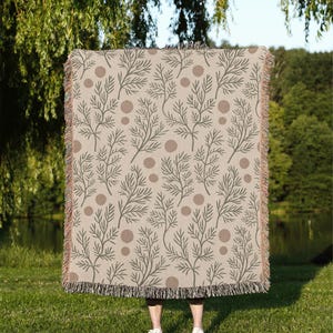 Woven Blanket With Fern Pattern, Forest Green Leaf Blanket, Nature Inspired Throw Blanket,Botanical Blanket,Neutral Toned Blanket, Cozy