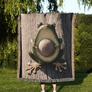 Avocado Frog Woven Blanket: Quirky Novelty Throw, Tropical Home Decor