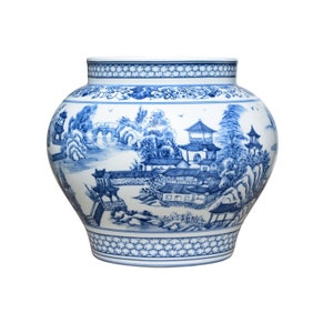 Blue and White Blue Willow Porcelain Round Vase 8&quot;