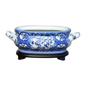 Blue and White Porcelain Medallion Bird Foot Bath Basin 16.5&quot; Length Base Included