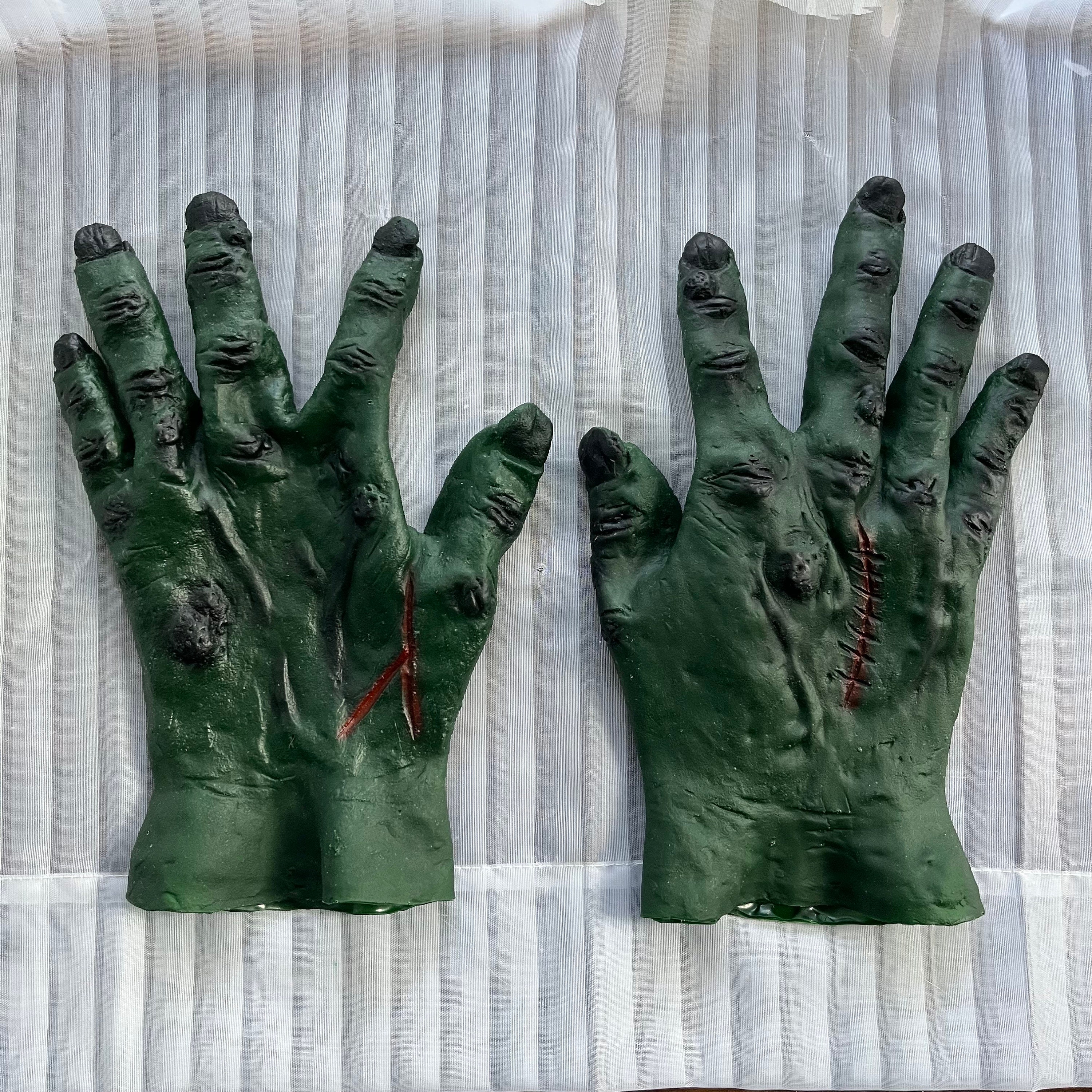Frankenstein Latex Gloves Adult Green Universal Monsters Frankenstein Latex Gloves Adult Green Universal Monsters