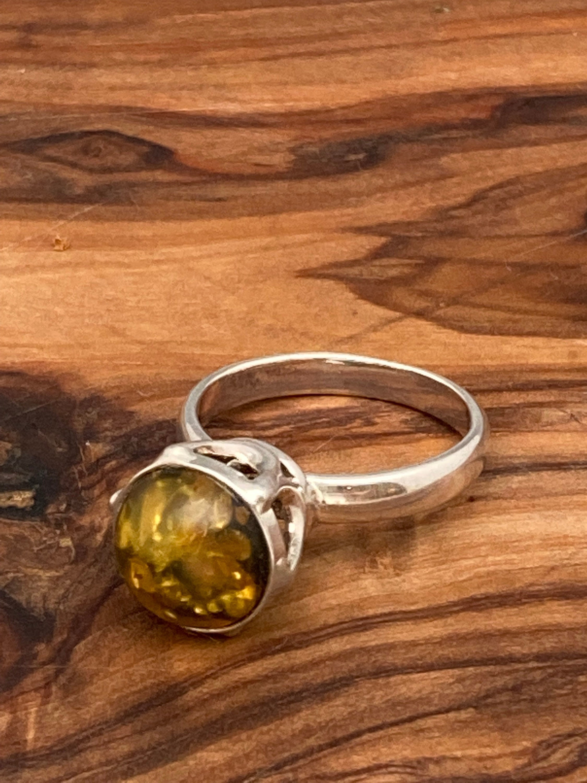 Grüner Bernstein Ring Silber 925