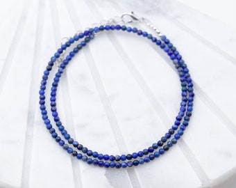 Winzige 2mm Lapis Lazuli Perlen Choker, Armband, Tägliche Dainty Halskette, Sommer Choker, Natürliche Blaue Edelstein Halskette, Geschenk für Sie