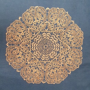 Schneeberger Doily spetsmönster