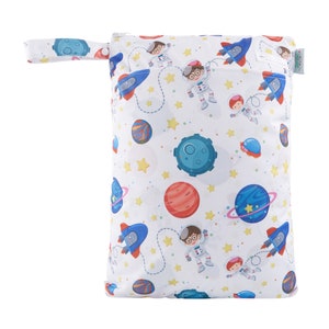 Personalizable wet bag, wet bag for cloth diapers, daycare bag, wet and dry compartment, size 30 x 40 cm