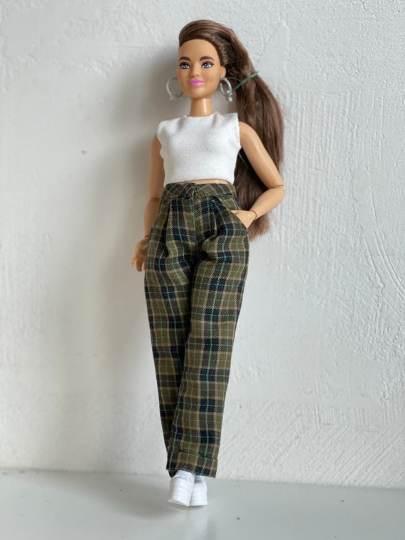 Designer 1: The Vintage Modesty Co.