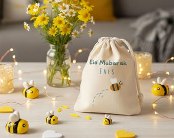 Personalised Eid Money Pouch | Bee Design with Blue Name | Eidi Gift Bag | Eid Gift for Kids