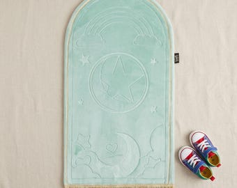 Mint Green Kids Prayer Mat | Luxury Rainbow Design | Personalised Salah Mat | Namaz Rug