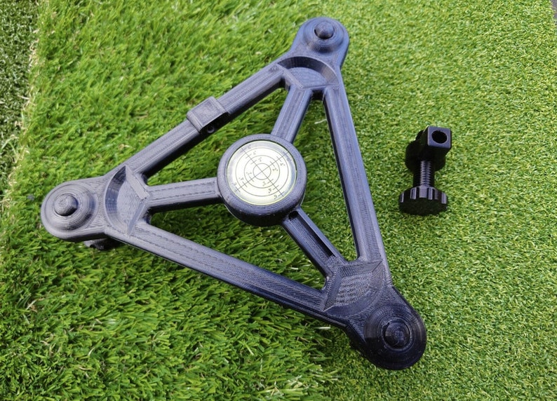 Adjustable Stand with Spirit Level and Alignment Stick Hole for Garmin R10 Golf Launch Monitor image 6