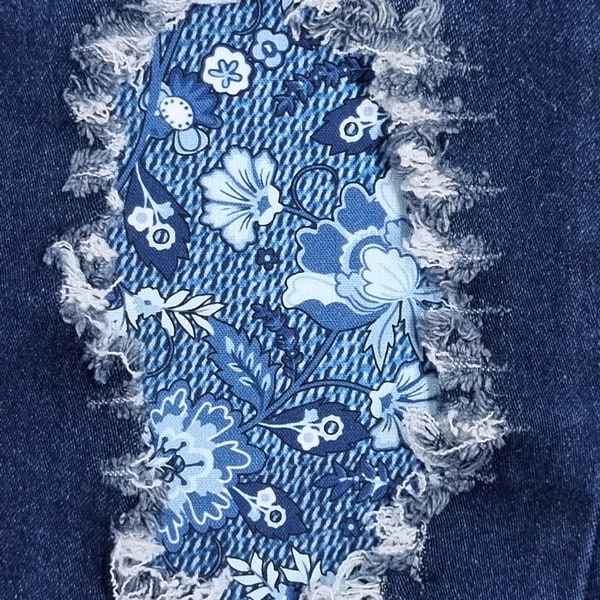 Anna Blue Floral Patch, Aufnäher zum Aufbügeln für Jeans, einfach anzubringender Aufnäher, Jeansreparatur, Stoffflicken, handgefertigt