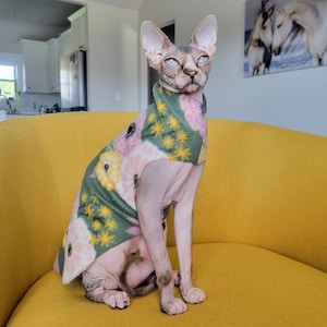 Sphynx Cat Tunic - Pink Flowers on Green Kitten Sweater M