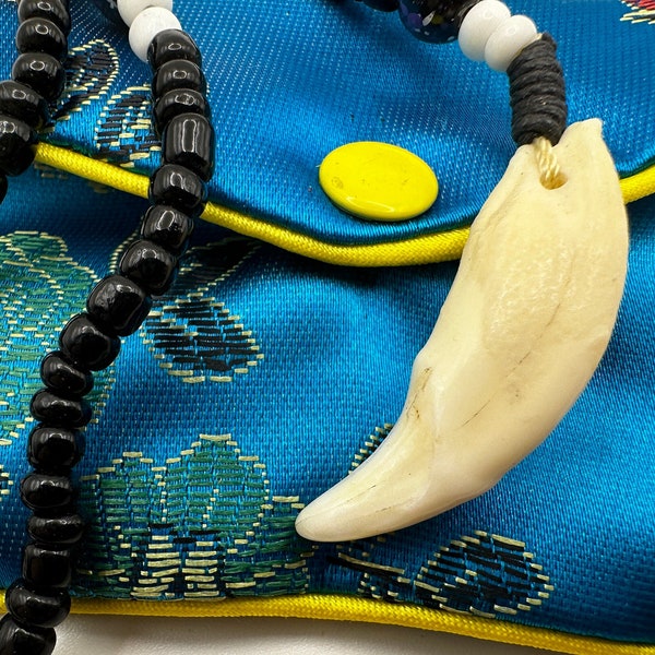 Genuine WOLF tooth necklace real animal bone Coyote teeth protection amulet pendant shaman lucky magic talisman healing spell for good luck