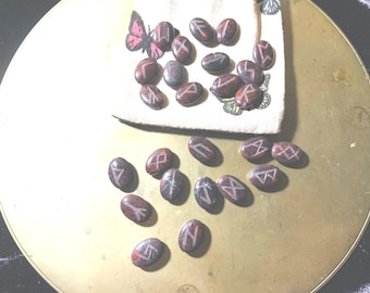 Brujería Runas nórdicas Adivinación Regalo de bruja Piedra preciosa JASPE Libro de las Sombras Vikingo Nórdico