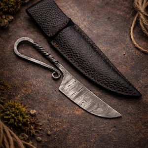 Handgesmede ladder Damascus smid kamperen, snijden, foerageren, jagen, vismes met leren schede