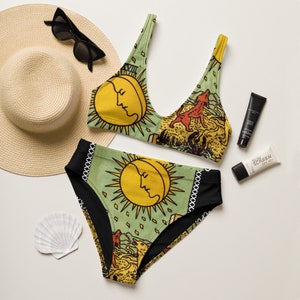 The Moon Tarot Card Bikini/ Witchcore String Bikini/ All-over print reciclado Bikini reciclado de cintura alta