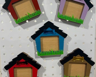 Marco de fotos con forma de casita de perro en formato SVG / Marco de fotos de 2x3 pulgadas / Marco para guardar recuerdos de mascotas / Archivo de corte láser / Regalo para amantes de los perros