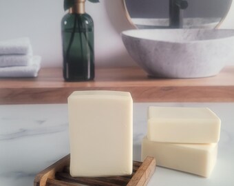 Pure Olive Oil Castile Soap Bar, Essential Oil Infused Lemon Rosemary Aroma, Essential Oil , Refreshing Herbal Citrus Body Wash