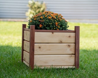 Cedar Planter Box: 15" Square Outdoor Flower Pot